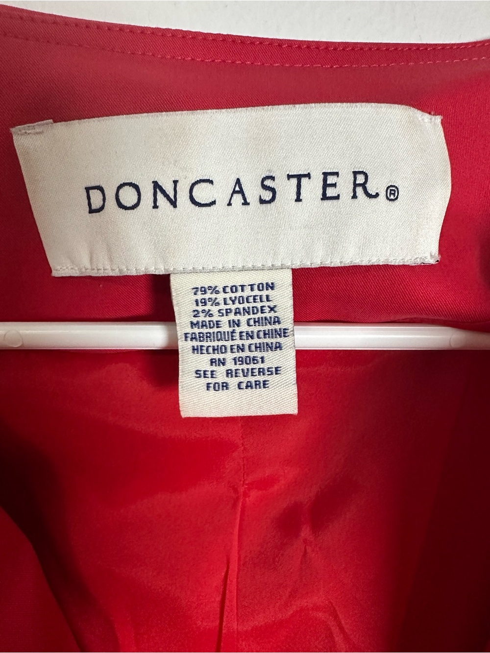 Y2K Vintage Doncaster Red Women's Collarless Jacket and skirt suit set size 8 - Picture 8 of 13